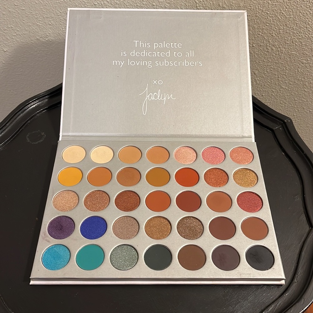 Morphe: Jaclyn Hill